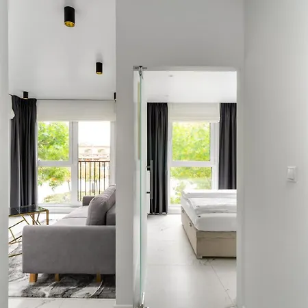 El - Pollux Apartment